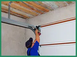 Quality Garage Door Service Hitchcock, TX 409-433-9262 - sprin-sid-gr-22m